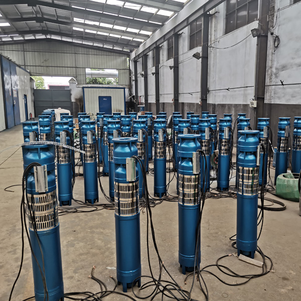 Centrifugal 100M Head Submersible Water Pump 2